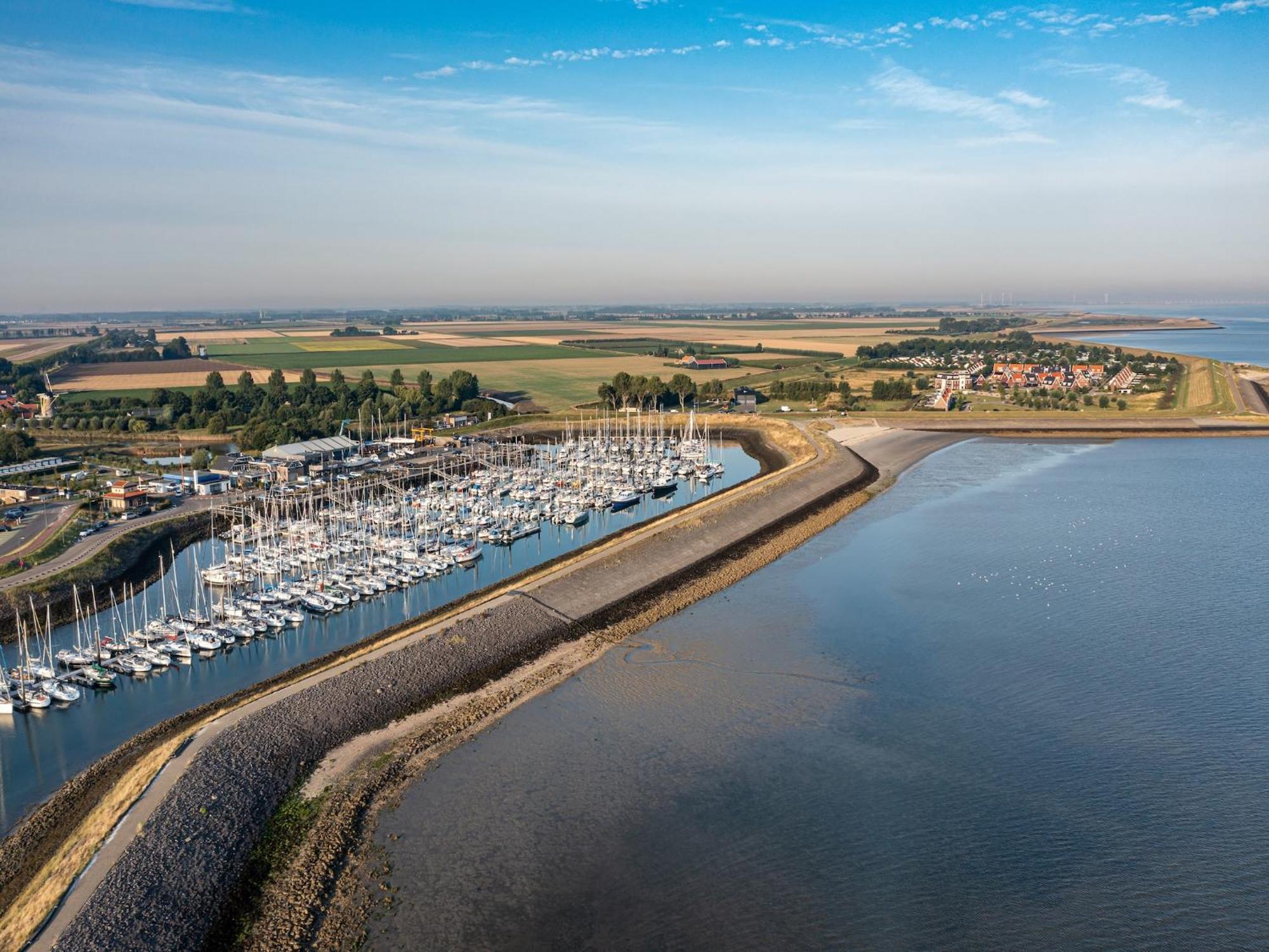 Beautiful Holiday Home With Bubble Bath And Sauna In A Quiet Area In Zeeland Colijnsplaat Экстерьер фото